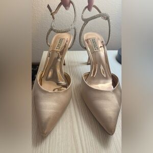 Badgley Mischka: Autumn Ankle Strap Kitten Heel Pumps, Champagne Satin